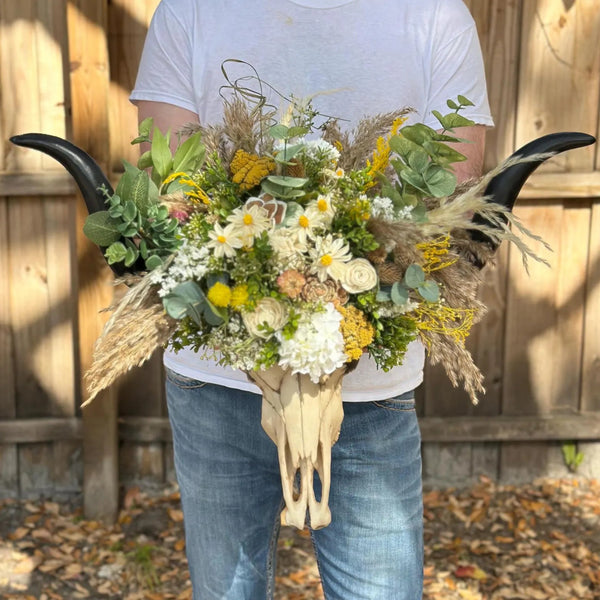 Rustic Spring Daisy Longhorn Skull – Western Boho Decor