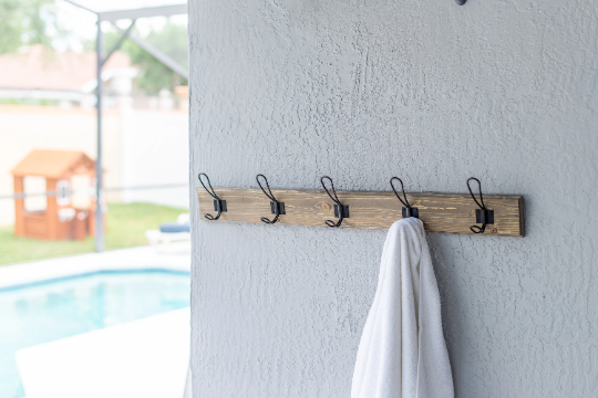 Farmhouse Wood Coat Rack for Entryway/Mudroom with Decorative Edge Made from Solid Wood