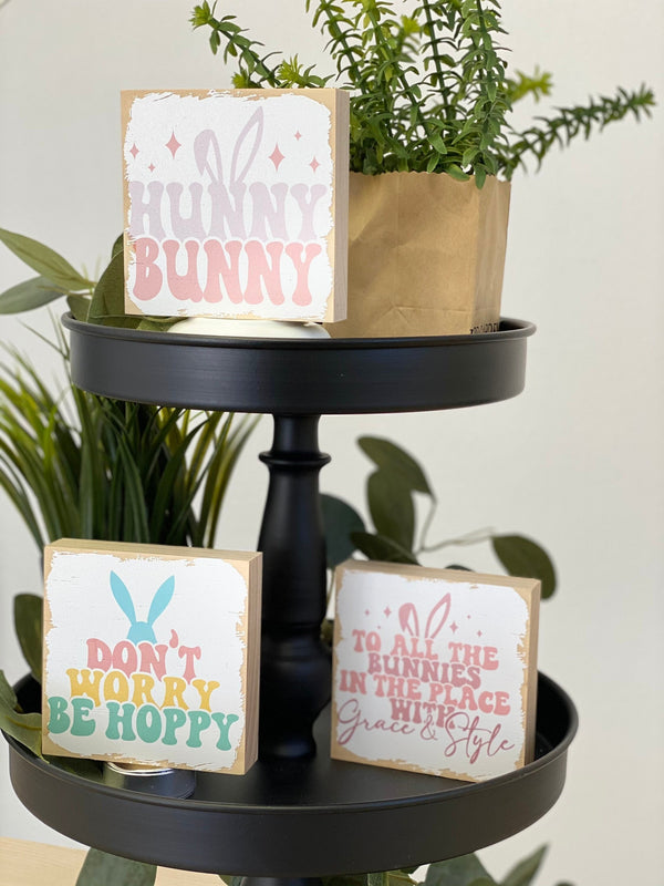 Spring Tiered Tray Sign